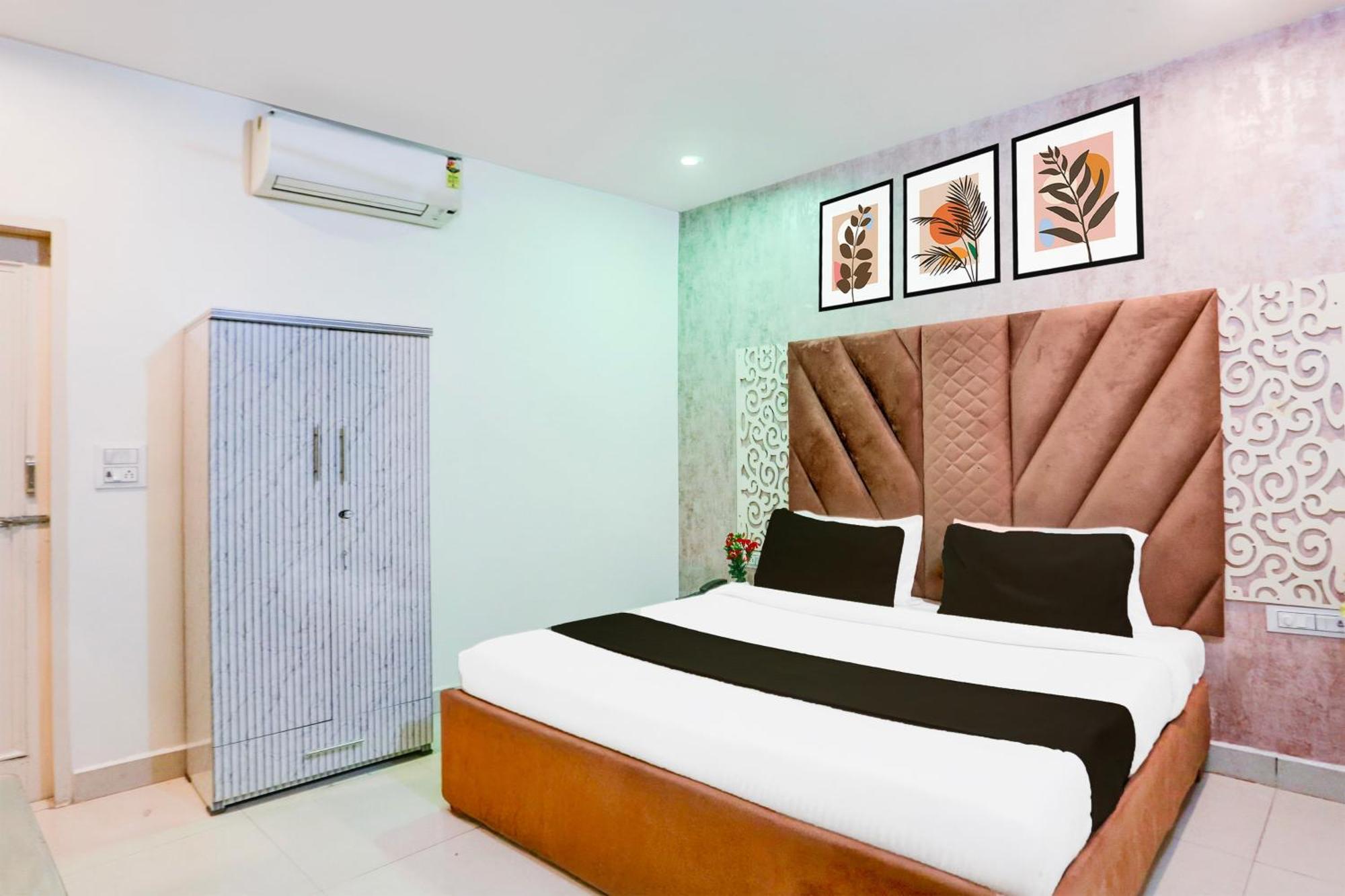 Super Collection O Roop Vihar Rohtak Formerly Hotel Maha Εξωτερικό φωτογραφία
