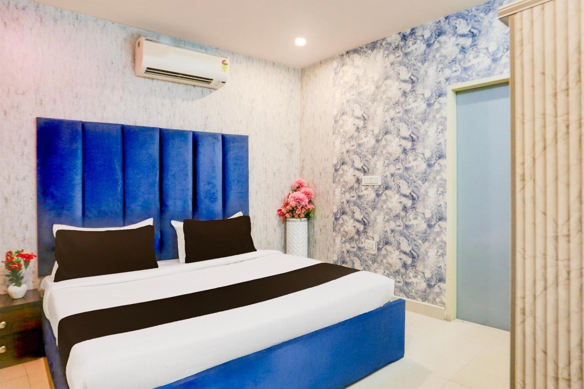 Super Collection O Roop Vihar Rohtak Formerly Hotel Maha Εξωτερικό φωτογραφία