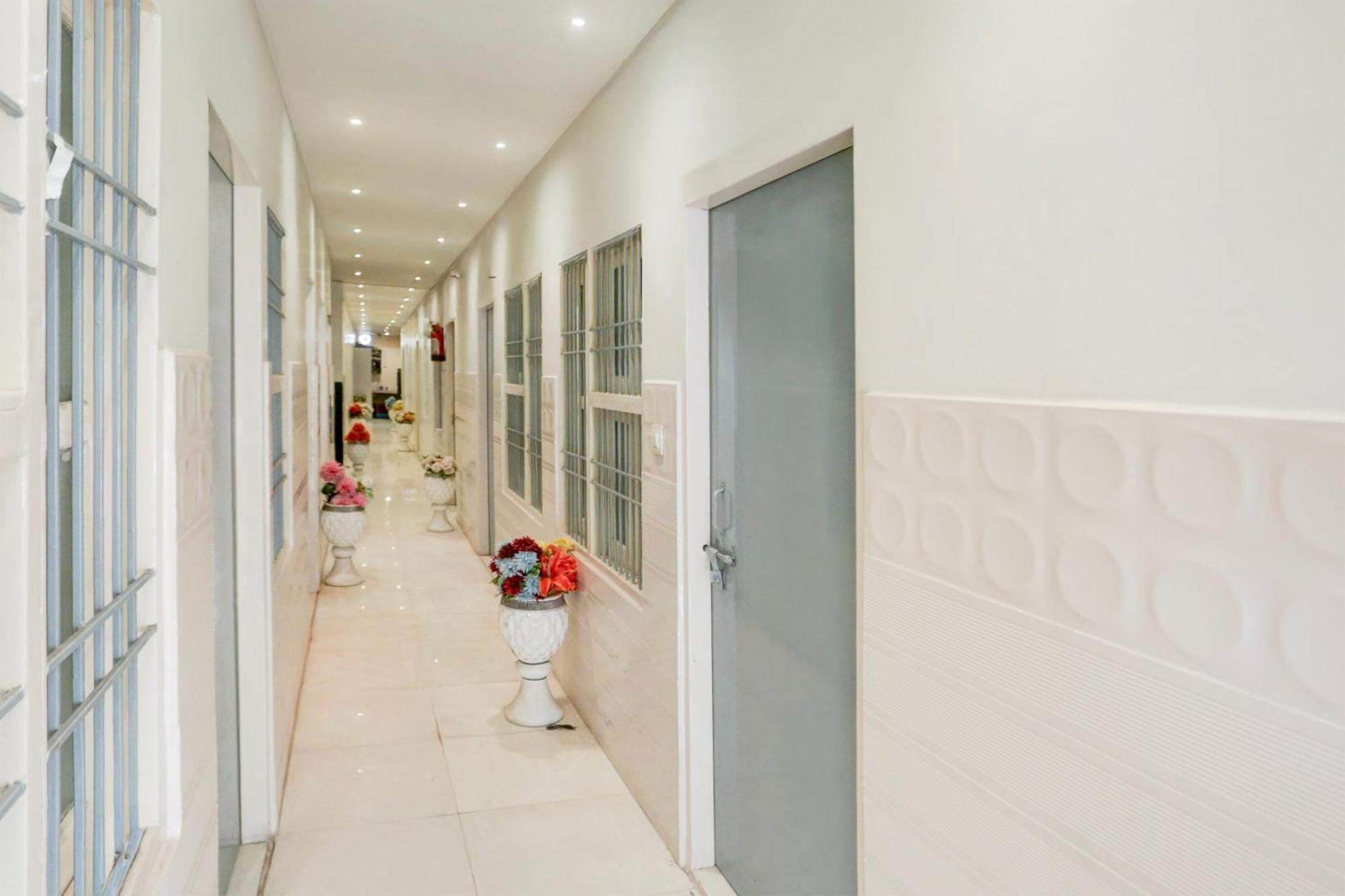 Super Collection O Roop Vihar Rohtak Formerly Hotel Maha Εξωτερικό φωτογραφία